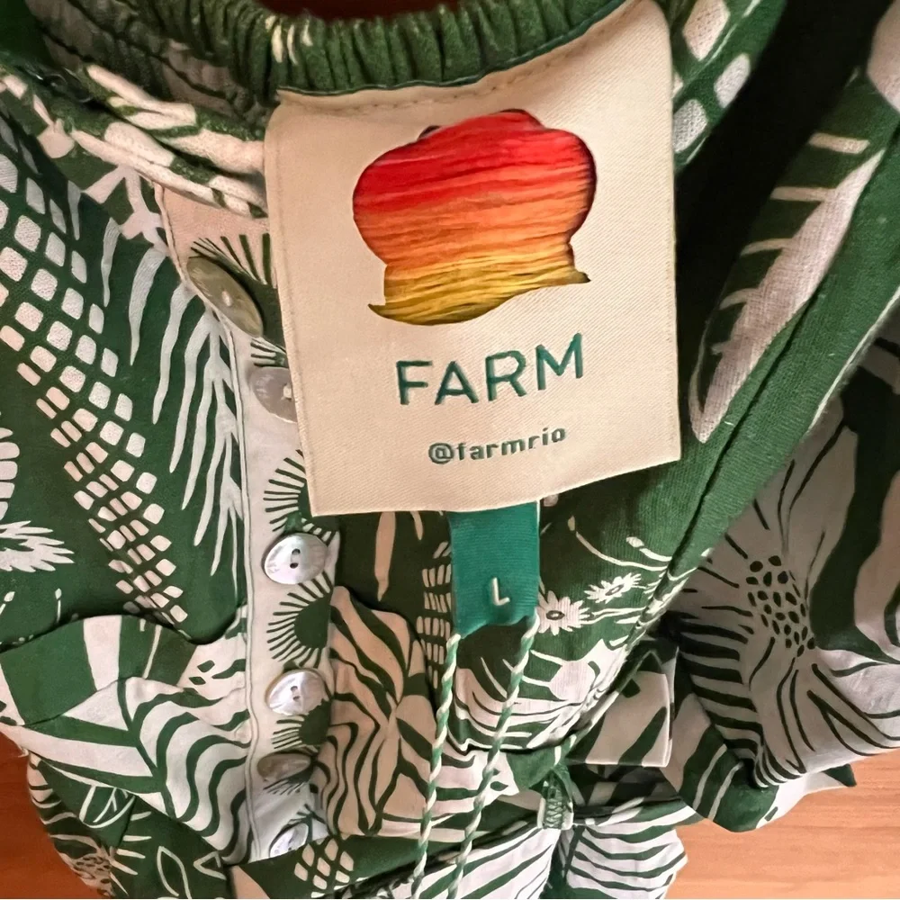 NWT FARM Rio Off-White Macaw Elegance Romper Large Green Belted Beaded_9